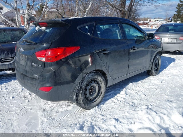 12523760 :رقم المزاد ، KM8JTCAC0DU636157 vin ، 2013 Hyundai Tucson Gl مزاد بيع