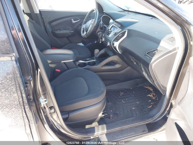 12523760 :رقم المزاد ، KM8JTCAC0DU636157 vin ، 2013 Hyundai Tucson Gl مزاد بيع