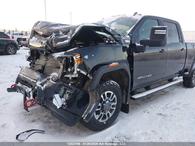 1GT49VEY9NF229574 GMC Sierra K3500 At4