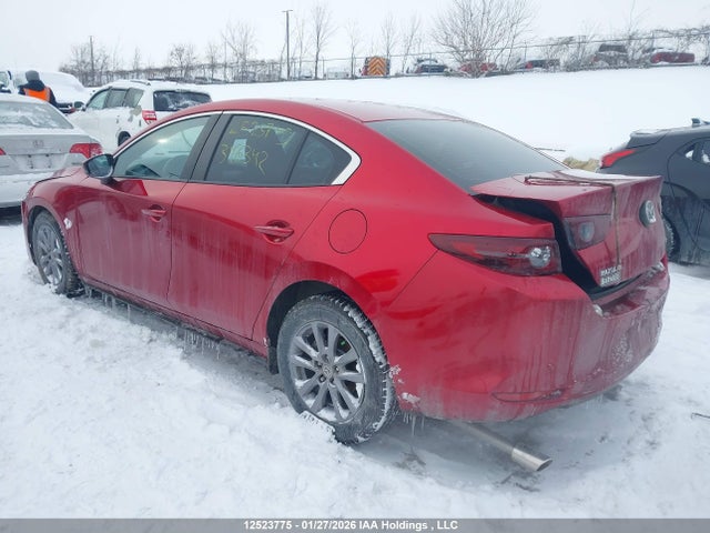 JM1BPACL2M1346342 Mazda MAZDA3