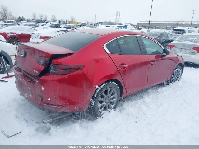 JM1BPACL2M1346342 Mazda MAZDA3
