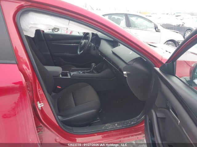 JM1BPACL2M1346342 Mazda MAZDA3