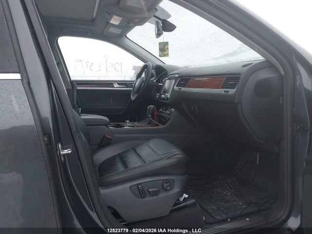 Aukcja sprzedaży 2013 Volkswagen Touareg 3.6l Comfortline/3.6l Highline, vin: WVGDF9BP5DD013299, numer aukcji: 12523779