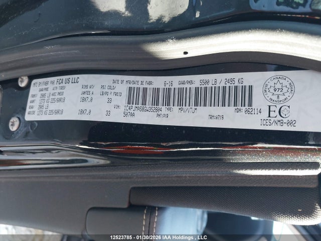 1C4PJMAS8GW352804 Jeep Cherokee Sport