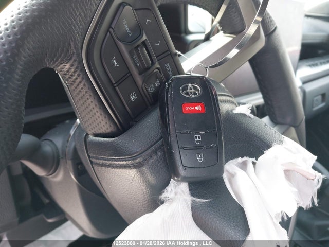12523800 :رقم المزاد ، 3TYLC5LNXRT002149 vin ، 2024 Toyota Tacoma Hybrid مزاد بيع