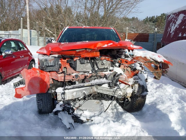 12523800 :رقم المزاد ، 3TYLC5LNXRT002149 vin ، 2024 Toyota Tacoma Hybrid مزاد بيع