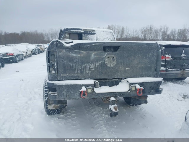 3C6UR5DL6JG222460 RAM 2500 Slt