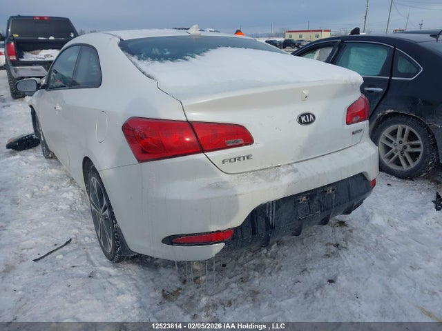 KNAFX6A82F5293745 KIA Forte Koup 2.0l Ex