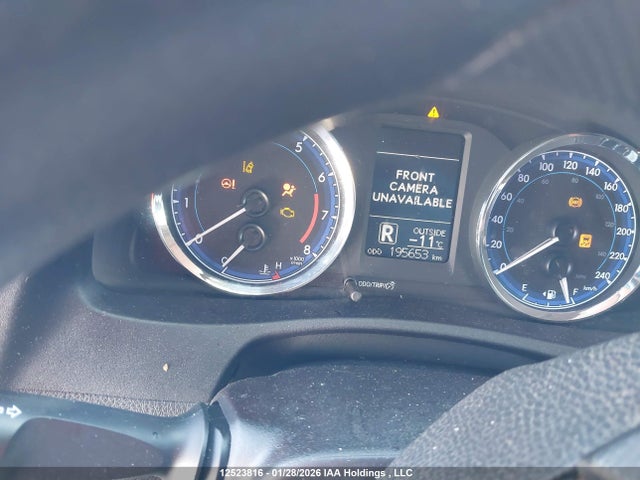 2T1BURHE9HC759913 Toyota COROLLA LE