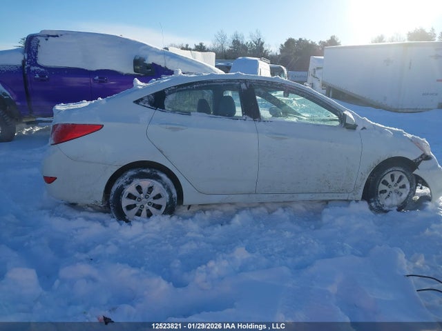 KMHCT4AE6GU959035 Hyundai ACCENT GL