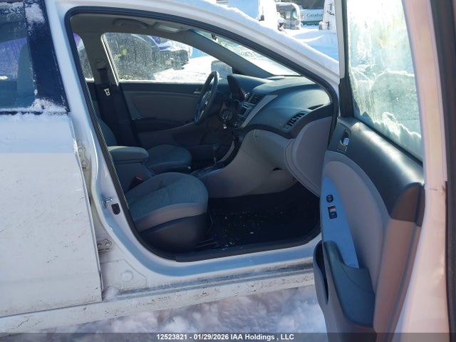 KMHCT4AE6GU959035 Hyundai ACCENT GL