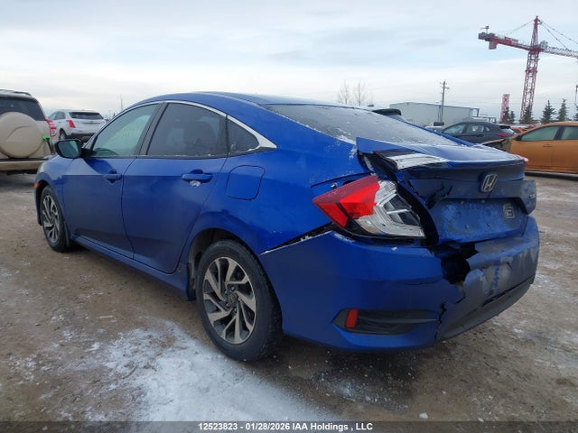 2018 Honda Civic Se მანქანა იყიდება აუქციონზე, vin: 2HGFC2F67JH019667, აუქციონის ნომერი: 12523823