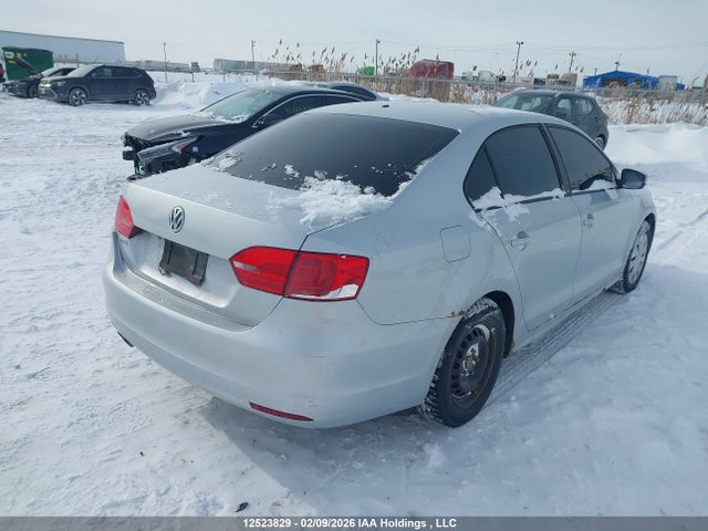 3VW1K7AJ7EM350659 Volkswagen Jetta 2.0l Trendline/2.0l Trendline+