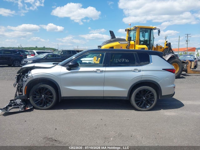 Aukcja sprzedaży 2023 Mitsubishi Outlander Le/le Premium/noir/se/sel, vin: JA4J4UA83PZ611645, numer aukcji: 12523830