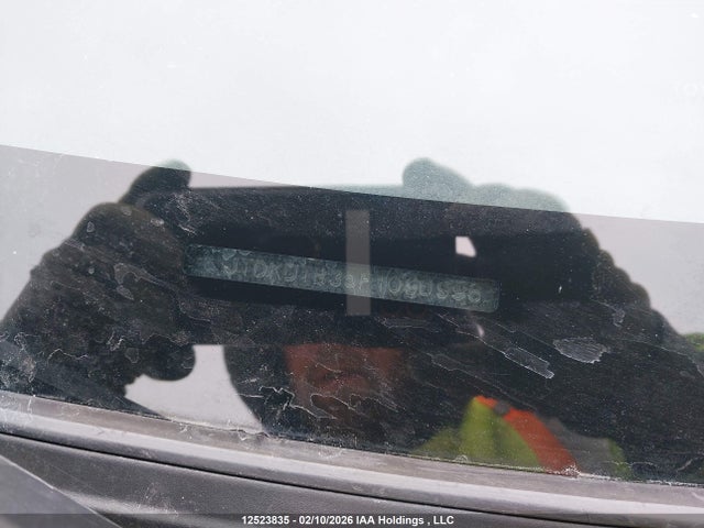 JTDKDTB35F1090996 Toyota Prius C Technology
