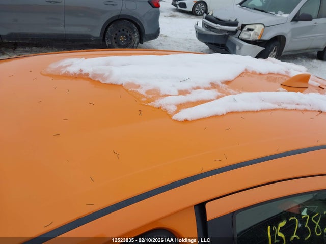 JTDKDTB35F1090996 Toyota Prius C Technology