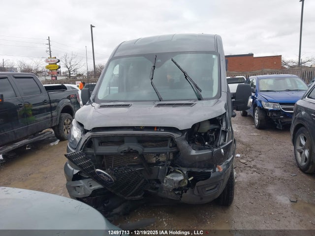1FBAX9C82RKA84933 Ford Transit-350 Passenger Xlt