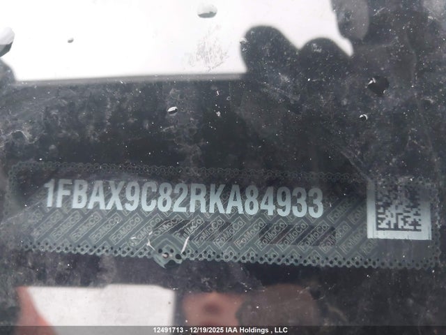 1FBAX9C82RKA84933 Ford Transit-350 Passenger Xlt