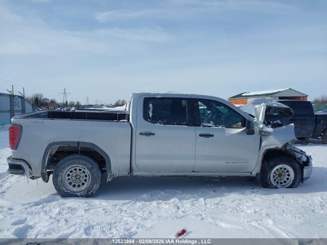 1GTU9AEFXLZ214200 GMC SIERRA 1500