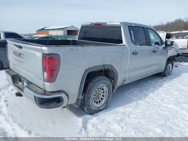 1GTU9AEFXLZ214200 GMC SIERRA 1500