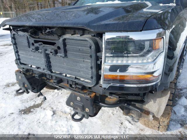 1GCVKREC5HZ322826 Chevrolet Silverado 1500 1lt