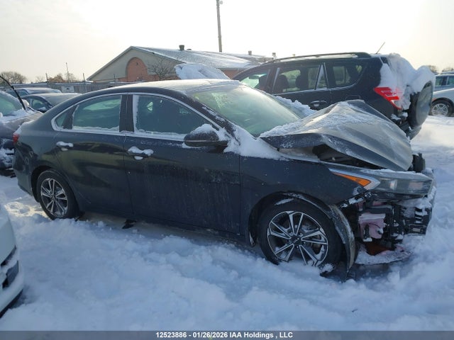 3KPF34AD8PE670360 KIA Forte Ex/ex+/ex Premium