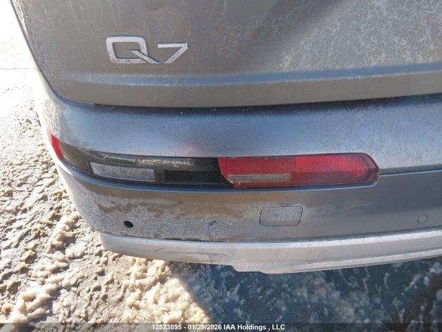 WA1LAAF70HD043742 Audi Q7 3.0t Progressiv