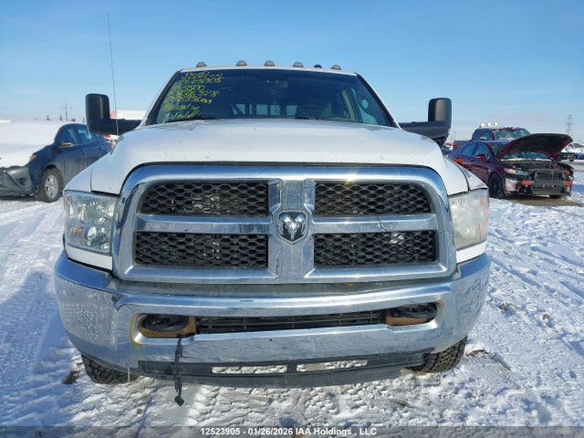 3C7WRTCJ2JG206328 RAM 3500