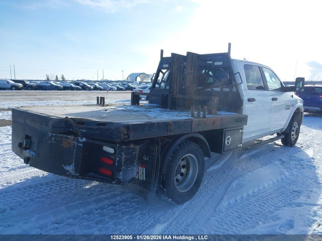 3C7WRTCJ2JG206328 RAM 3500