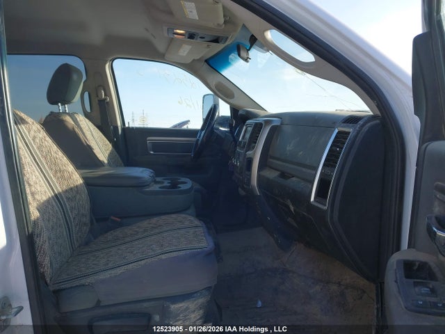 3C7WRTCJ2JG206328 RAM 3500