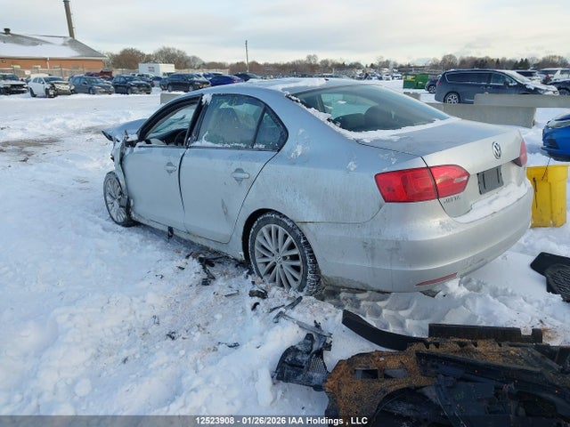 2011 Volkswagen Jetta 2.5l Comfortline/2.5l Sportline მანქანა იყიდება აუქციონზე, vin: 3VWDX7AJ8BM046511, აუქციონის ნომერი: 12523908
