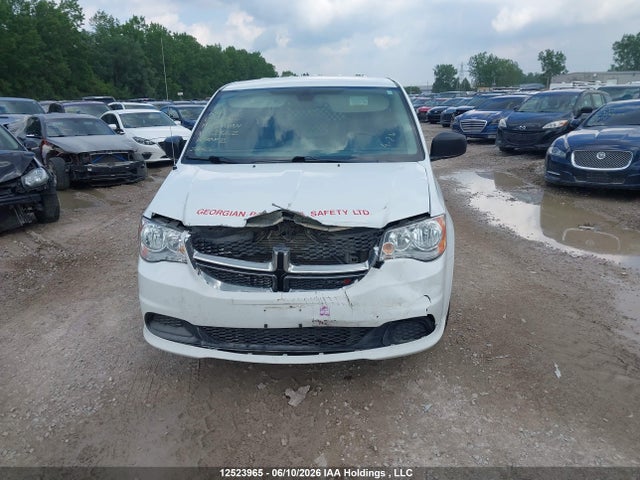 2C4RDGBGXKR528152 Dodge Grand Caravan Se