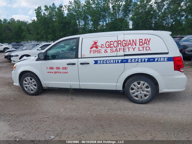 2C4RDGBGXKR528152 Dodge Grand Caravan Se