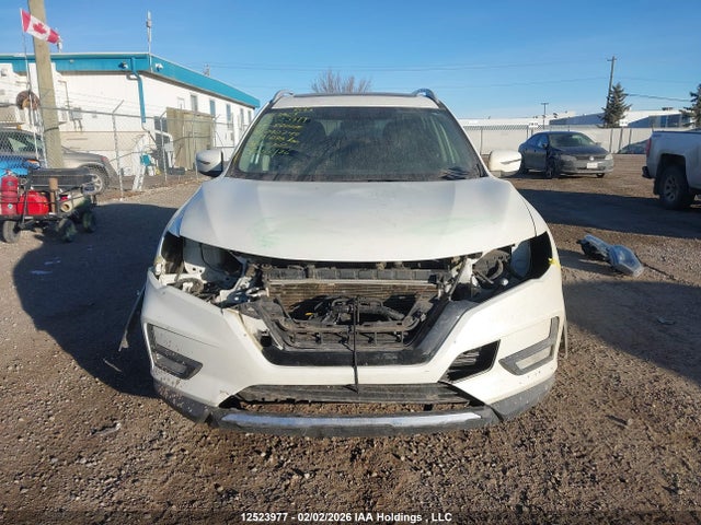 5N1AT2MV9HC790742 Nissan Rogue S/sl Platinum/sv