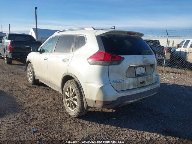 5N1AT2MV9HC790742 Nissan Rogue S/sl Platinum/sv