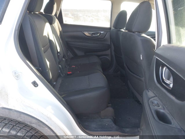 5N1AT2MV9HC790742 Nissan Rogue S/sl Platinum/sv