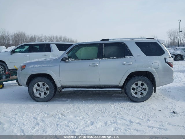 JTEBU5JR3K5684079 Toyota 4RUNNER SR5