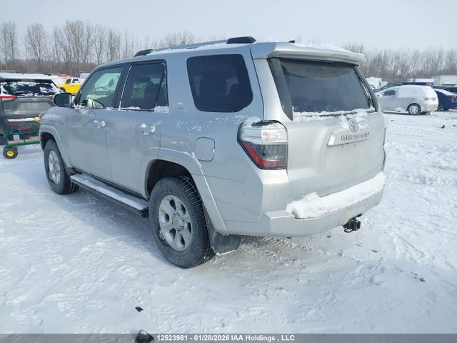 JTEBU5JR3K5684079 Toyota 4RUNNER SR5