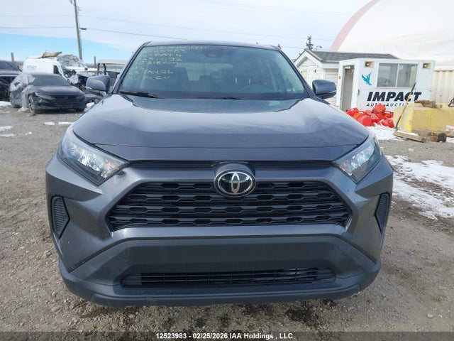 2024 Toyota Rav4 Le მანქანა იყიდება აუქციონზე, vin: 2T3B1RFV5RC451092, აუქციონის ნომერი: 12523983