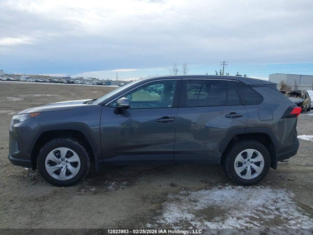 2024 Toyota Rav4 Le მანქანა იყიდება აუქციონზე, vin: 2T3B1RFV5RC451092, აუქციონის ნომერი: 12523983