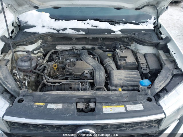 Volkswagen Taos 2022 3VVAX7B25NM023304 Image 10