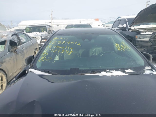 2T1BURHE6JC121348 Toyota Corolla