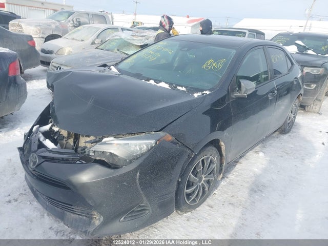 2T1BURHE6JC121348 Toyota Corolla