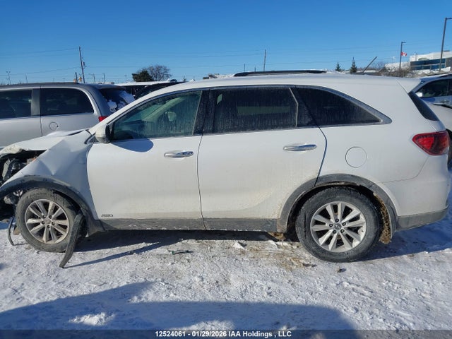 5XYPGDA32LG684378 KIA Sorento L/lx