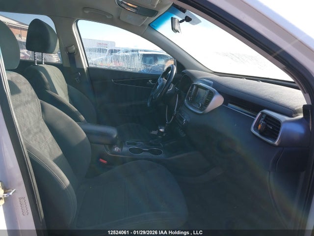 5XYPGDA32LG684378 KIA Sorento L/lx