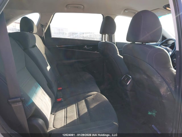 5XYPGDA32LG684378 KIA Sorento L/lx