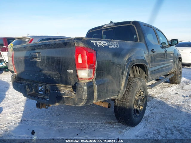 5TFCZ5AN0HX083894 Toyota Tacoma Trd Off Road/trd Sport