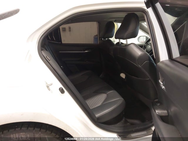 12524064 :رقم المزاد ، 4T1B21HK4LU522783 vin ، 2020 Toyota Camry Xle/se مزاد بيع