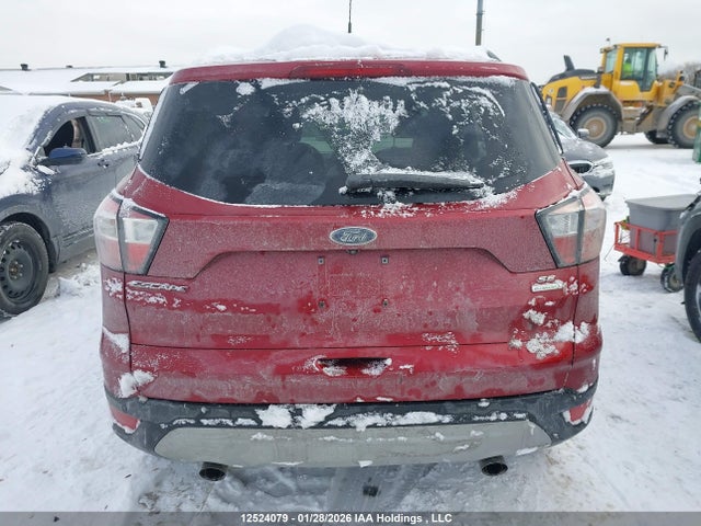 12524079 :رقم المزاد ، 1FMCU0GD6JUD08998 vin ، 2018 Ford Escape Se مزاد بيع