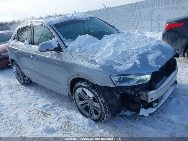 WA1JCCFS6HR013696 Audi Q3 Premium Plus